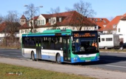 Seit kurzem auch auerhalb Frankens aktiv ist die in Coburg ansssige DB Regiobus Bayern GmbH. Neben einigen Linien in Augsburg bedient die DRB nun auch drei Buslinien
im Groraum Mnchen. Im Raum Haar werden seit dem Fahrplanwechsel insgesamt 10 neue MAN Lion's City auf den MVV Linien 240, 242 und 243 eingesetzt.