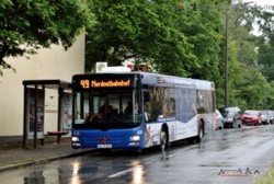 Die Liniennummer 49 hlt in Nrnberg Einzug...seit 06.06.2017 vertrkt sie zur Hauptverkehrszeit die Linie 46 auf dem Abschnitt Nordostbahnhof - Martha-Maria-Krankenhaus. 
Unser Bild vom ersten Betriebstag zeigt den Bus 874 an der Haltestelle Spitalhof.